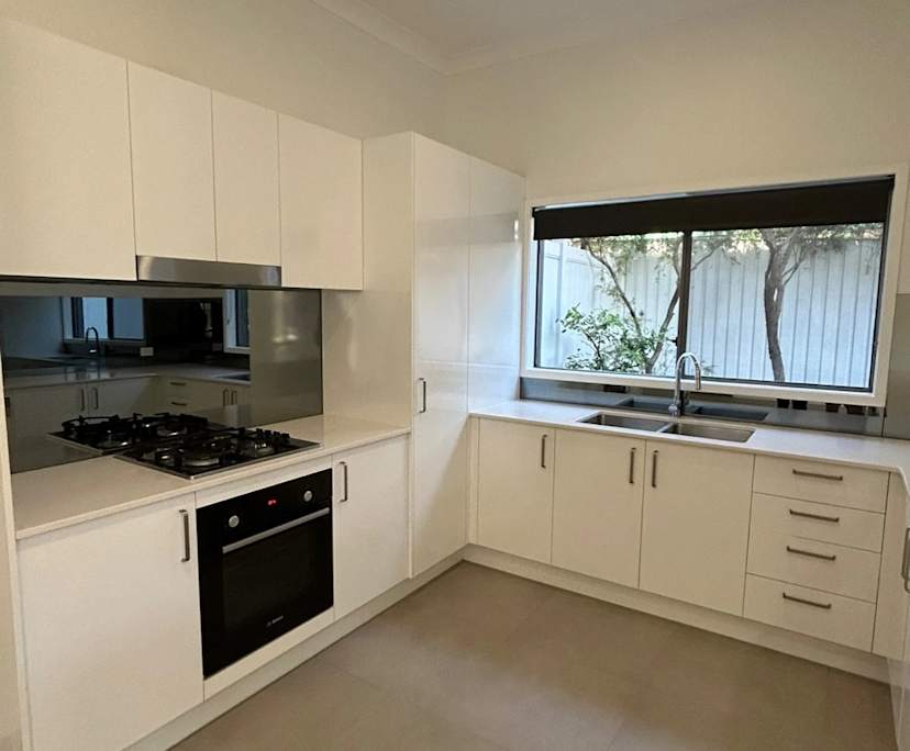 $290, Share-house, 4 bathrooms, Southport QLD 4215