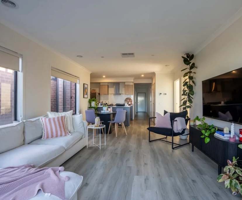 $160, Share-house, 4 bathrooms, Charlemont VIC 3217