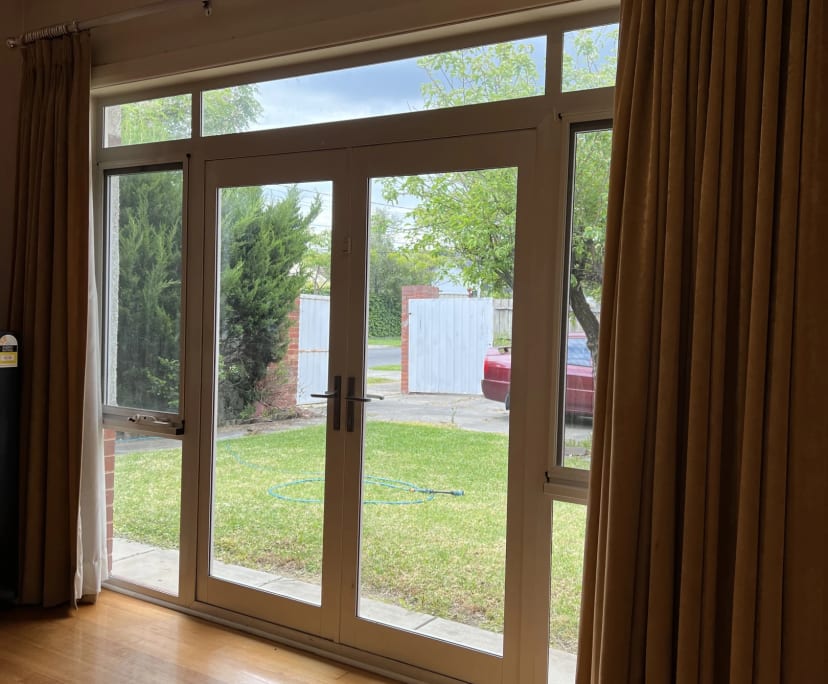 $300, Share-house, 3 bathrooms, Malvern East VIC 3145