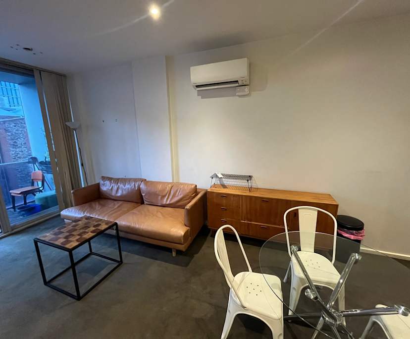 $580, Whole-property, 2 bathrooms, Adelaide SA 5000