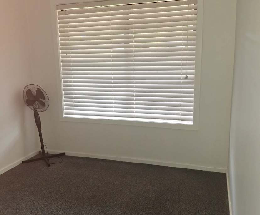 Unfurnished room with own bathroom