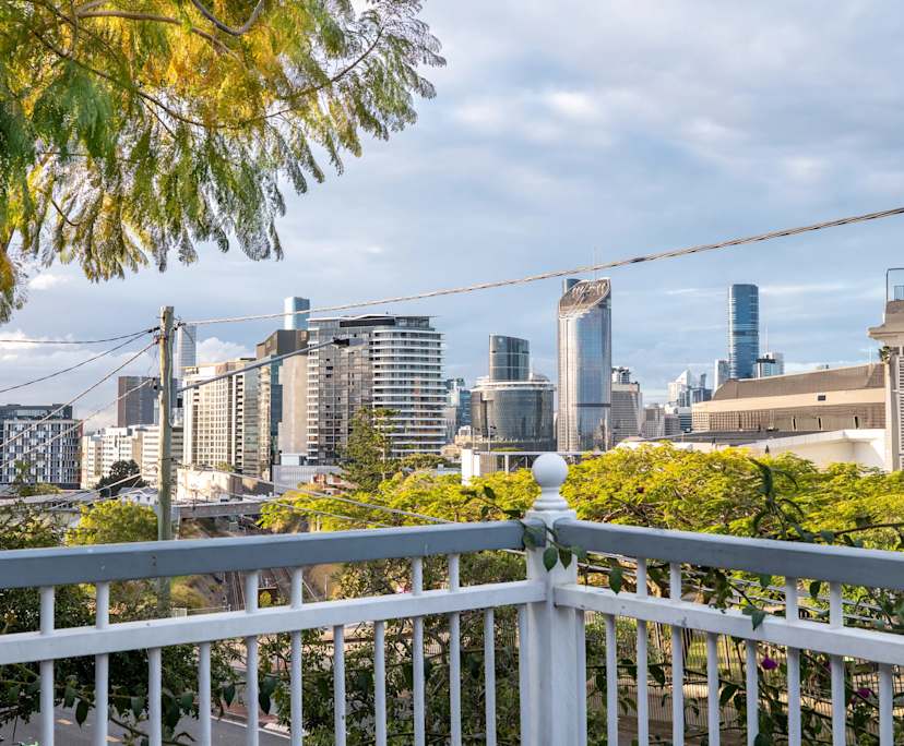 $390, Share-house, 5 bathrooms, South Brisbane QLD 4101