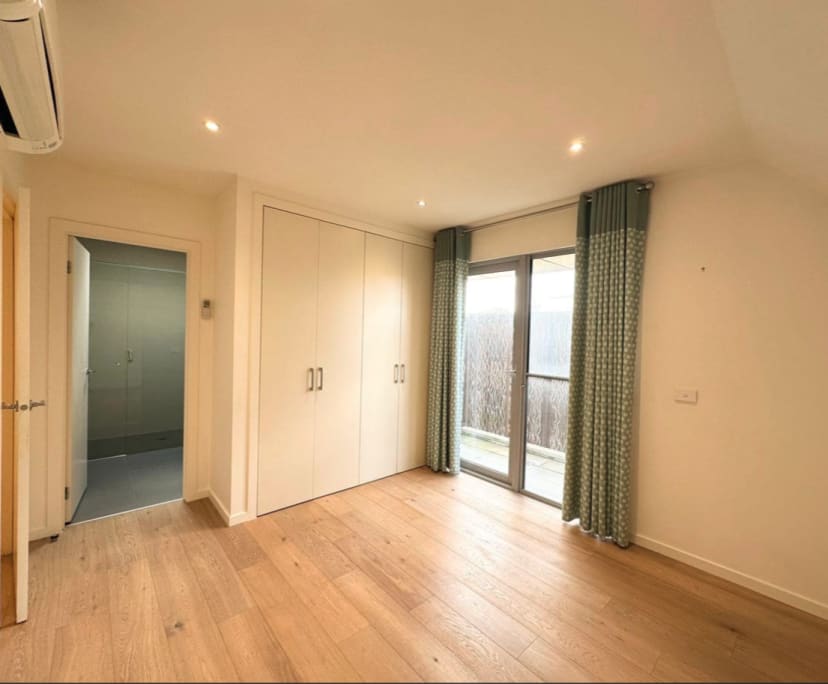 Furnished room with ensuite in a share house