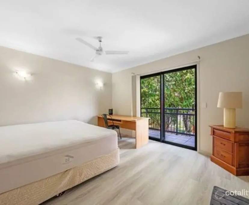 Furnished room with ensuite in a share house