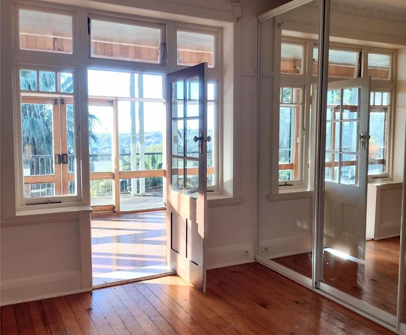 Unfurnished room in a share house