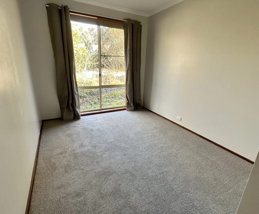 Room for Rent in Theodore, Canberra 210, Unfurnis...