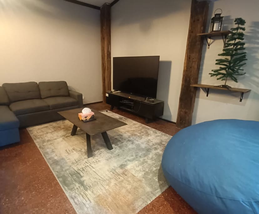 Furnished room with own bathroom