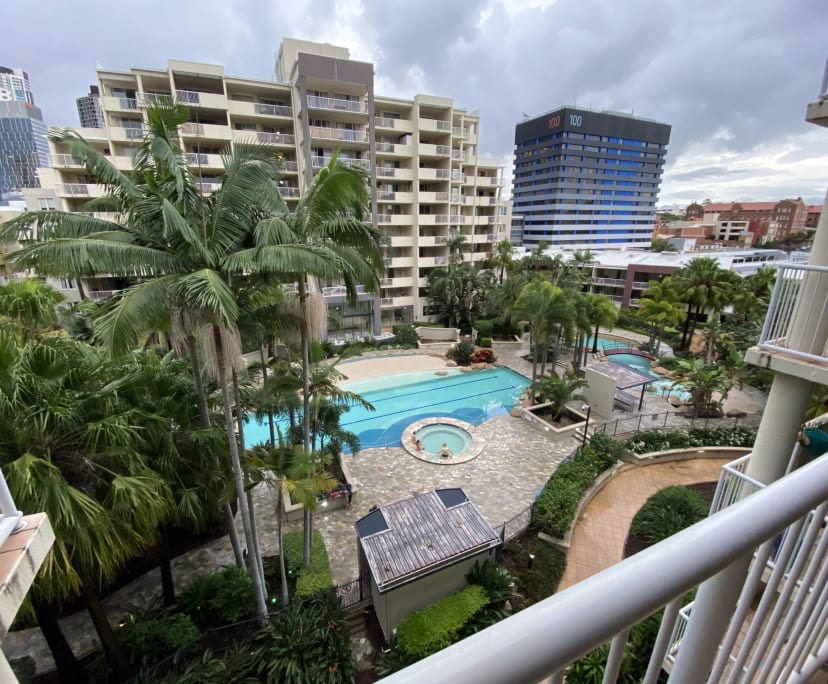 Furnished room with ensuite in a flatshare