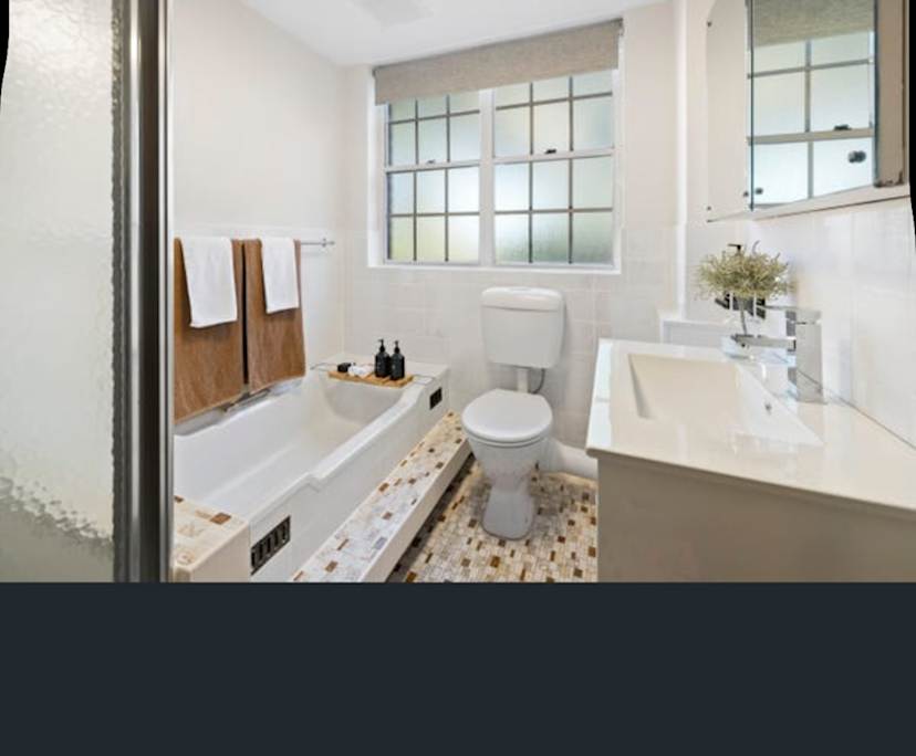 $450, Student-accommodation, 2 bathrooms, Wollstonecraft NSW 2065