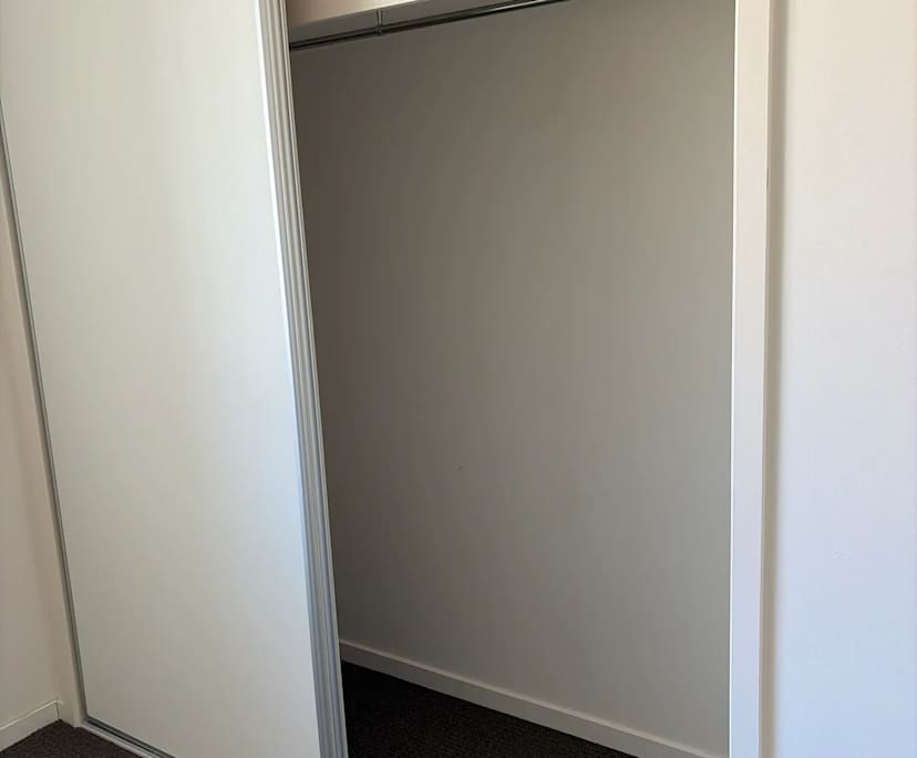 Unfurnished room in a share house