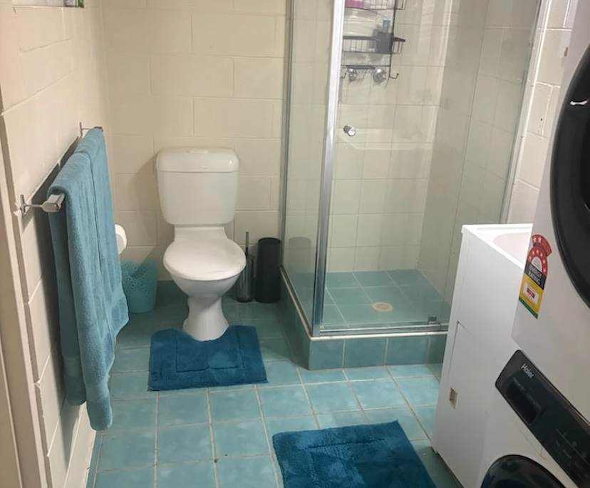 $300, Share-house, 4 bathrooms, Driver NT 0830