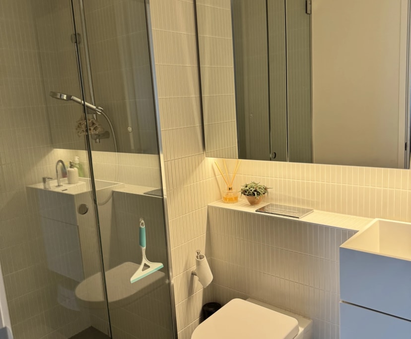 $450, Flatshare, 2 bathrooms, Southbank VIC 3006