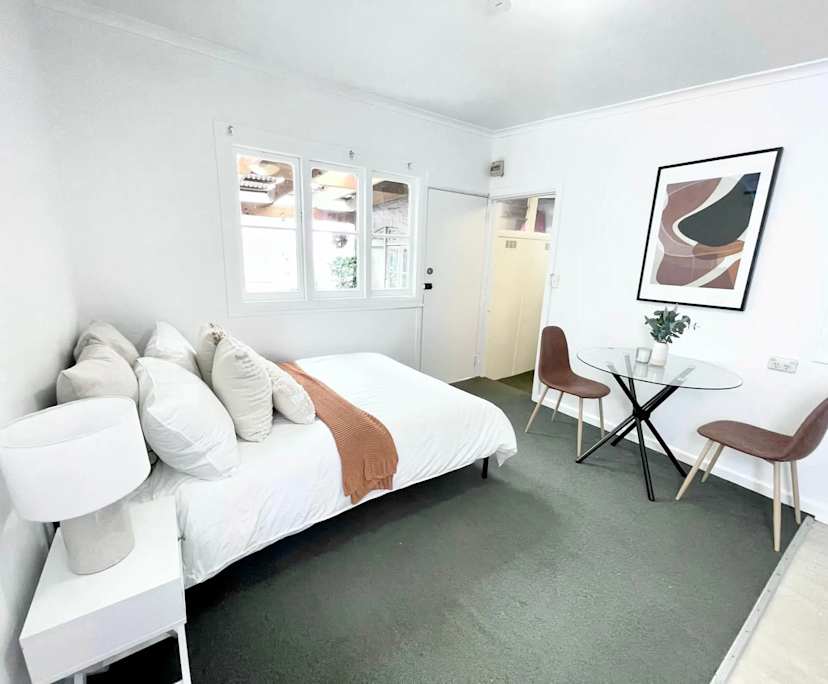 $520, Studio, 1 bathroom, Enmore NSW 2042
