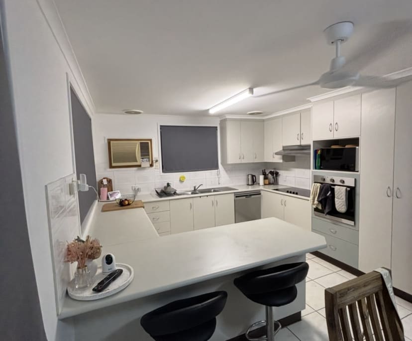 Furnished room in a share house