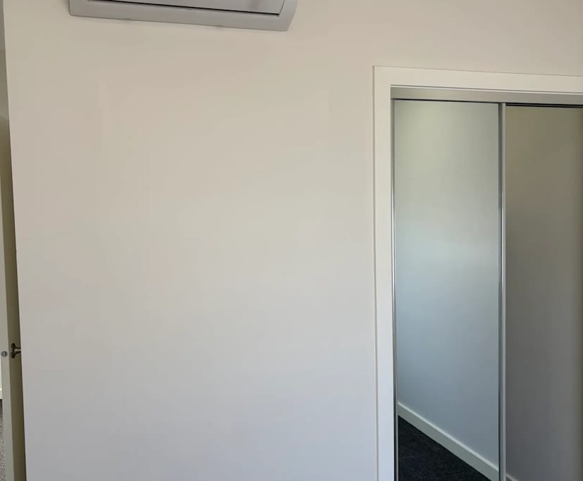 $250, Share-house, 2 bathrooms, Thomastown VIC 3074