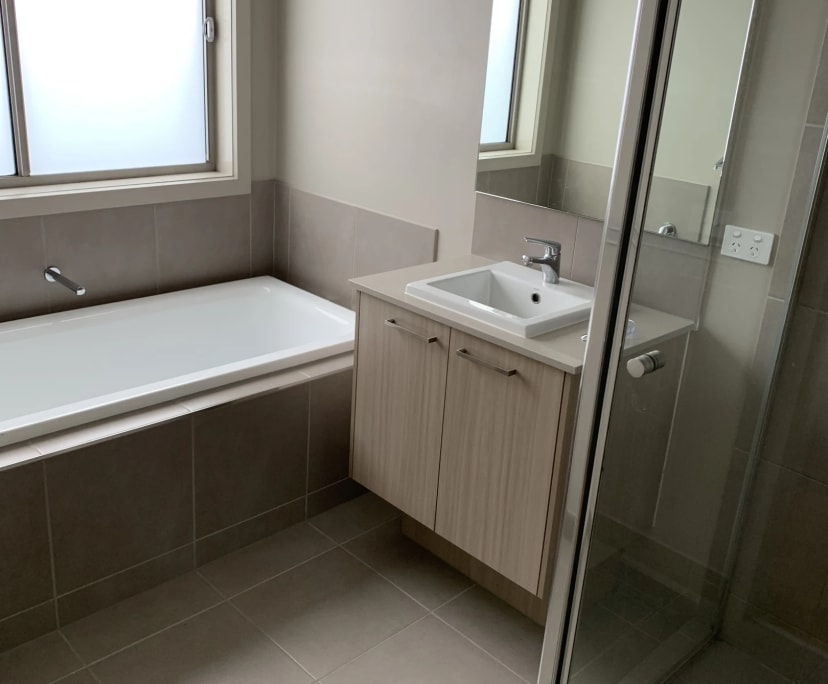 $230, Share-house, 4 bathrooms, Kalkallo VIC 3064