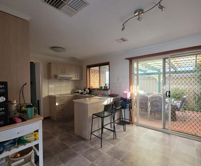 Furnished room in a share house