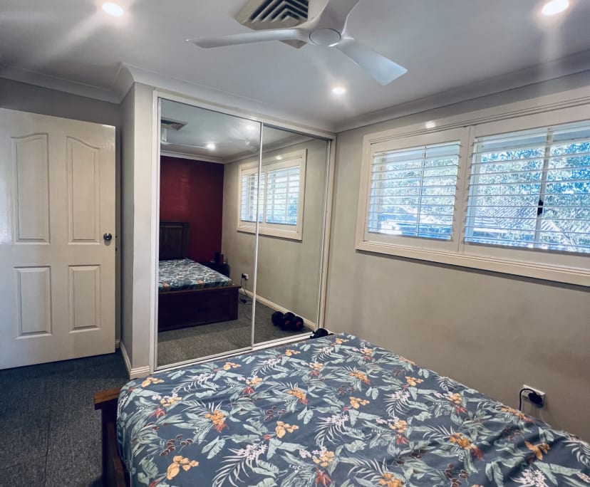 Furnished room in a share house