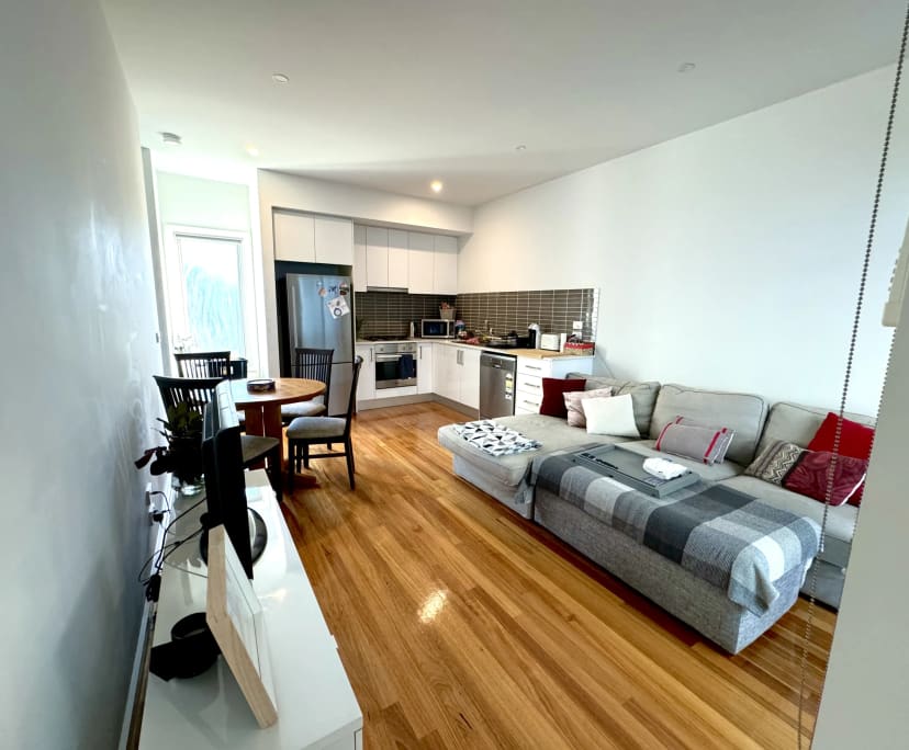 Room for Rent in Essendon, Melbourne 260, Flexibl...
