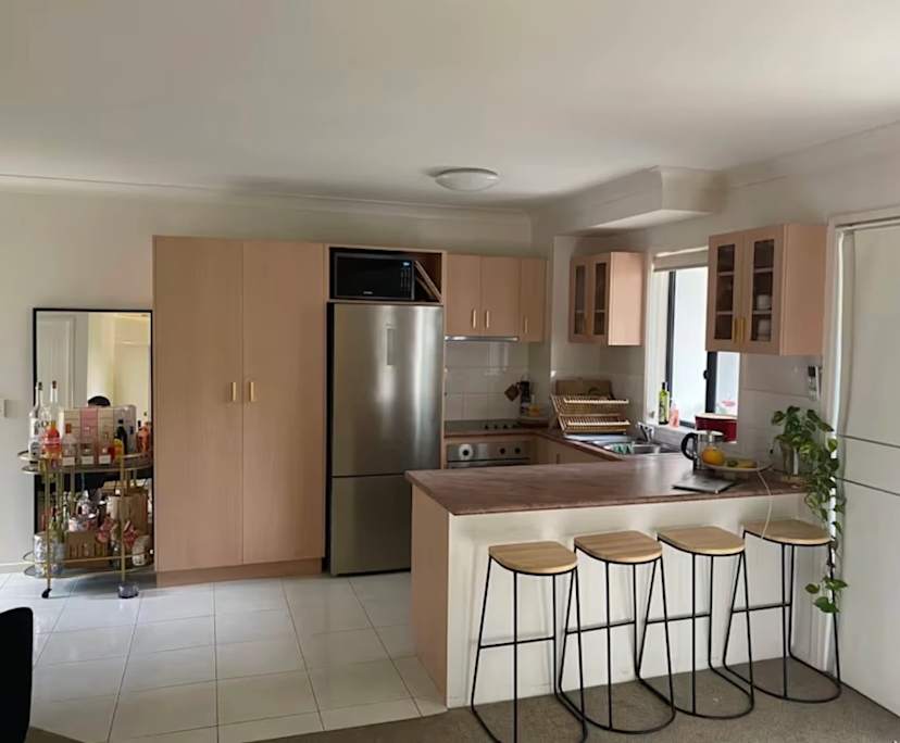 $395, Flatshare, 3 bathrooms, Newstead QLD 4006