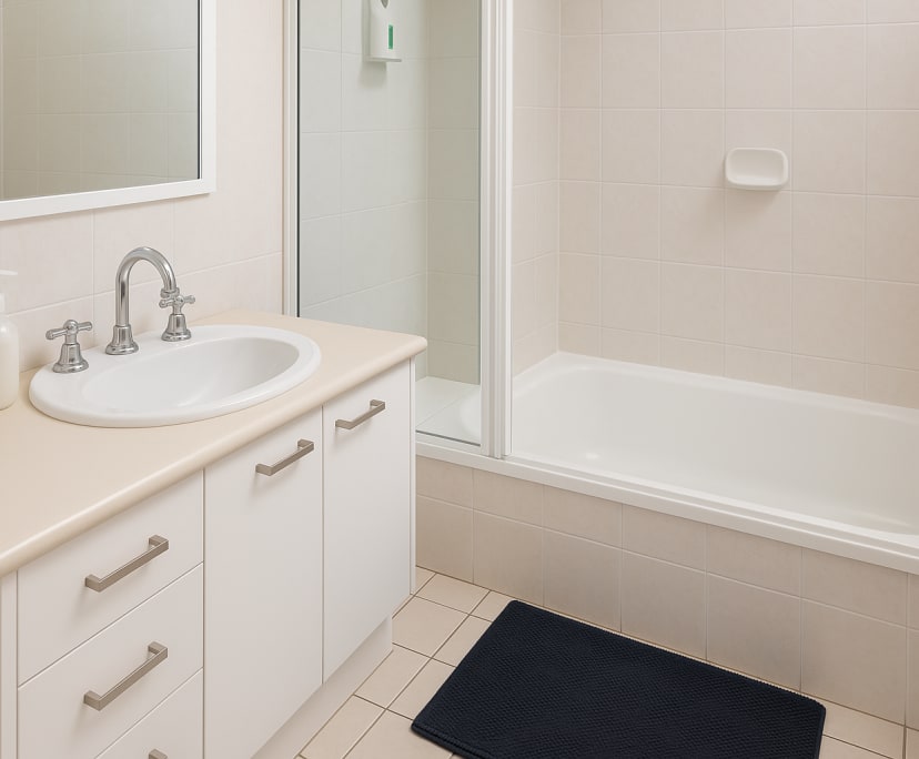 Furnished room with ensuite in a share house