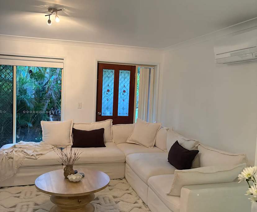 Unfurnished room with own bathroom