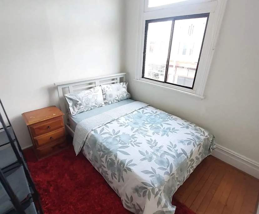 $380, Student-accommodation, 4 bathrooms, Forest Lodge NSW 2037