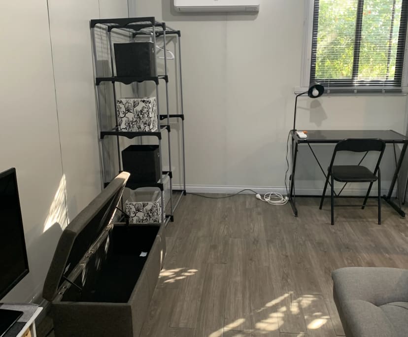 Granny Flat for Rent in Geelong West, Geelong 240...