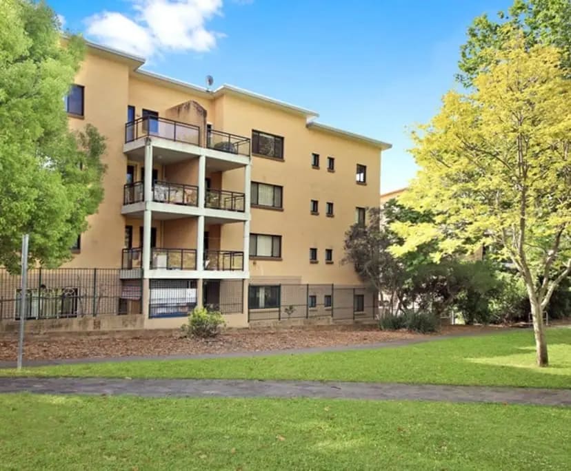 Room for Rent in Hurstville, Sydney 220, Furnishe...