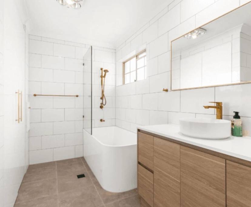 Unfurnished room in a share house