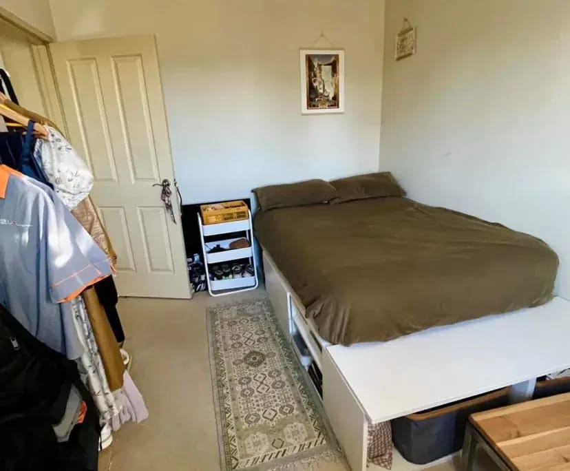 Unfurnished room with own bathroom