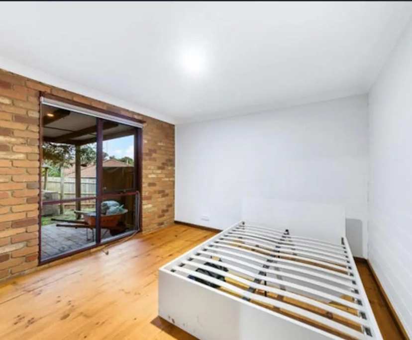 $260, Whole-property, 4 bathrooms, Berwick VIC 3806