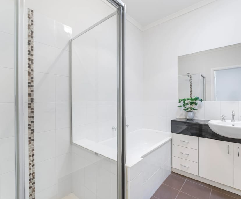 $250, Share-house, 3 bathrooms, Ferntree Gully VIC 3156