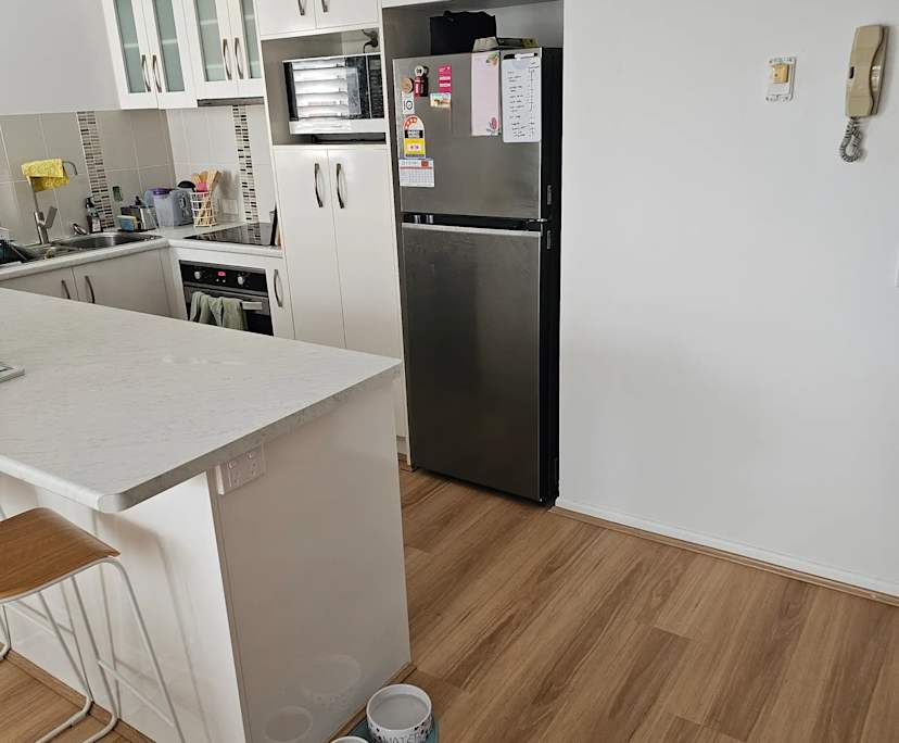 $335, Flatshare, 2 bathrooms, Coorparoo QLD 4151