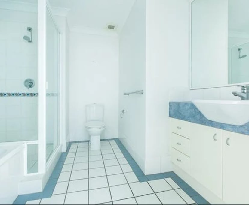 $425, Flatshare, 3 bathrooms, Kangaroo Point QLD 4169