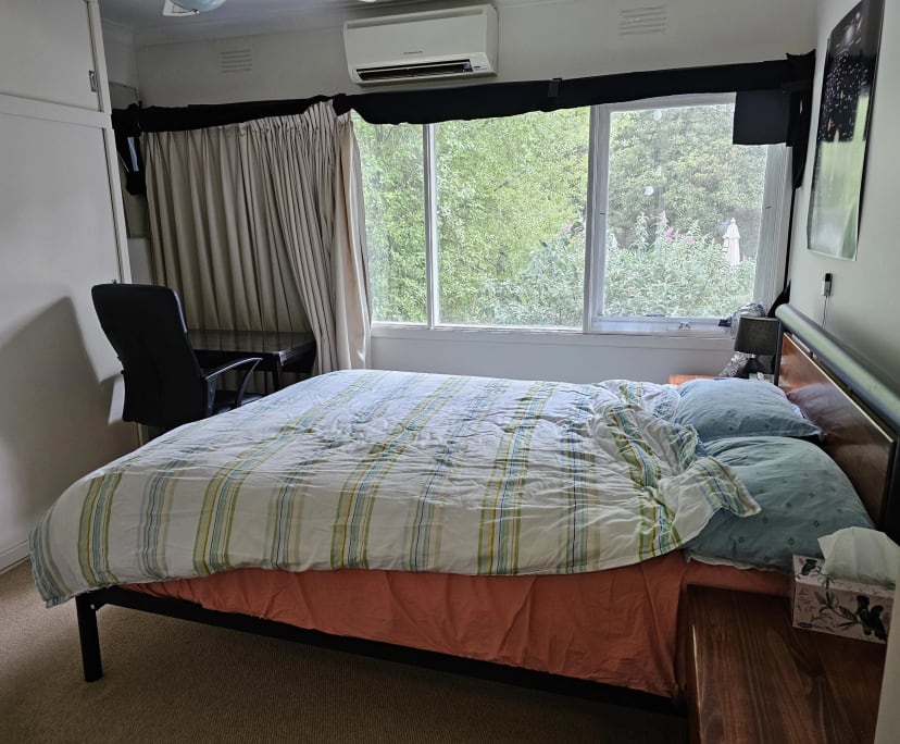 $300, Share-house, 3 bathrooms, Eltham VIC 3095