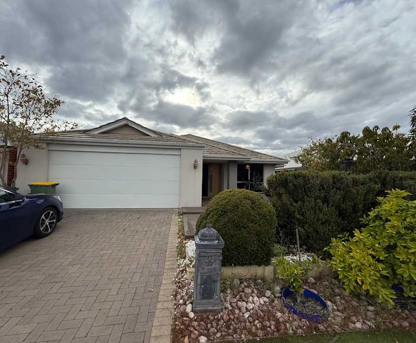 $250, Share-house, 2 bathrooms, Piara Waters WA 6112