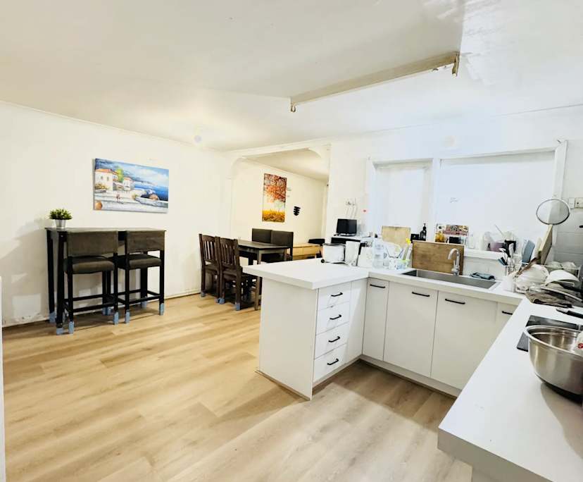 $290, Share-house, 3 bathrooms, Flemington VIC 3031