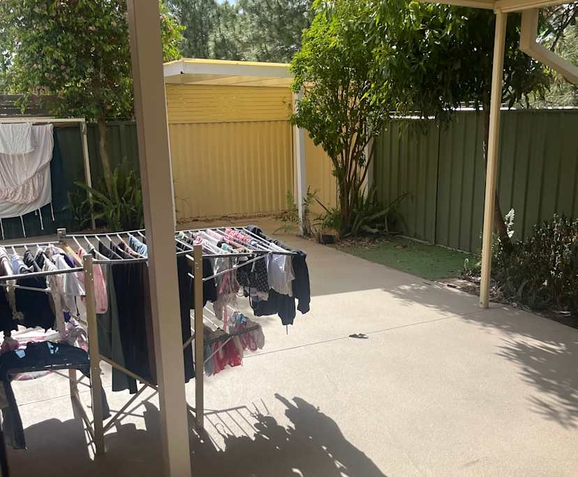 $250, Share-house, 3 bathrooms, Ashmore QLD 4214