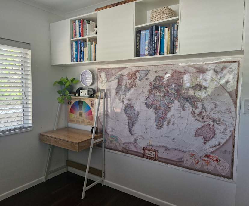 $275, Flatshare, 2 bathrooms, Holloways Beach QLD 4878