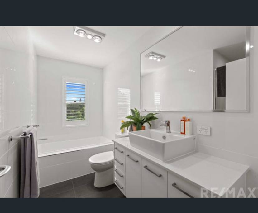 $300, Share-house, 3 bathrooms, Manly West QLD 4179