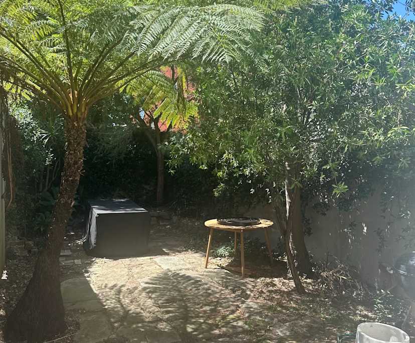 Room in a share house