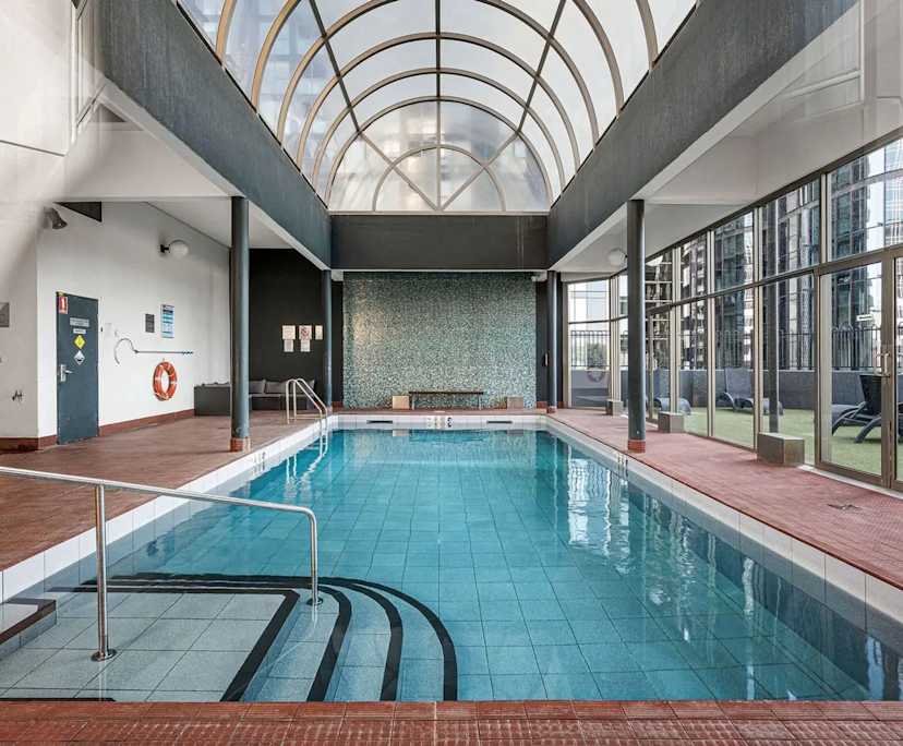 $1,060, Whole-property, 2 bathrooms, Melbourne VIC 3000