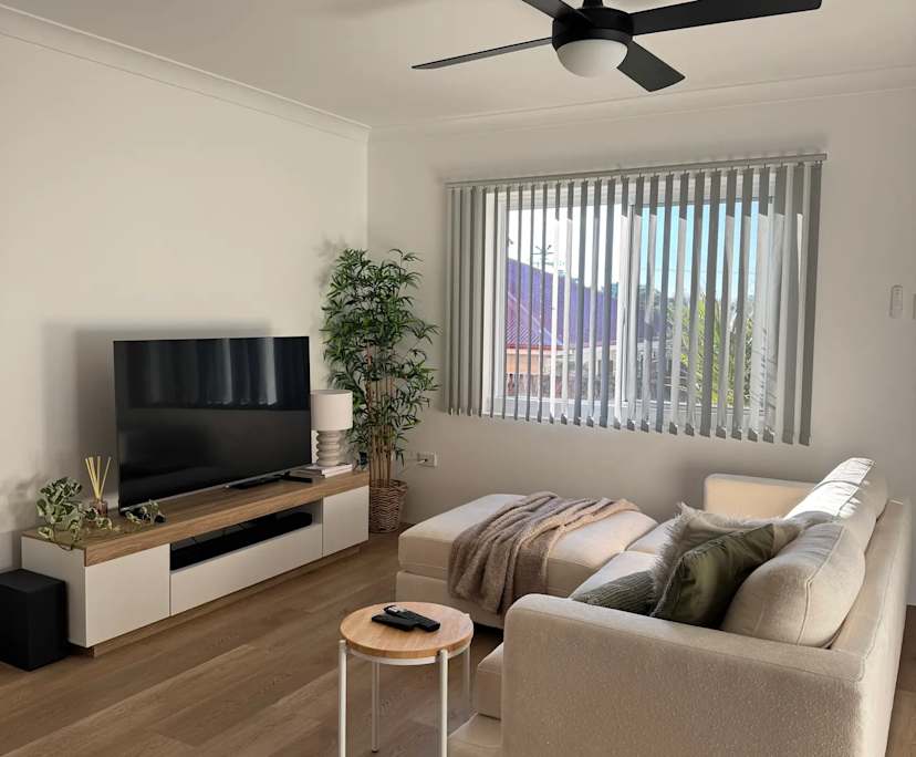 Unfurnished room in a flatshare