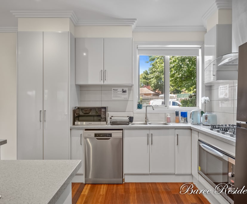 $220-320, Share-house, 2 rooms, Heidelberg West VIC 3081, Heidelberg West VIC 3081