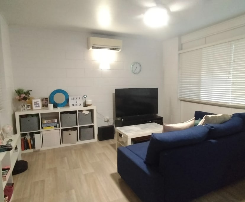 $290, Flatshare, 2 bathrooms, Rosslea QLD 4812