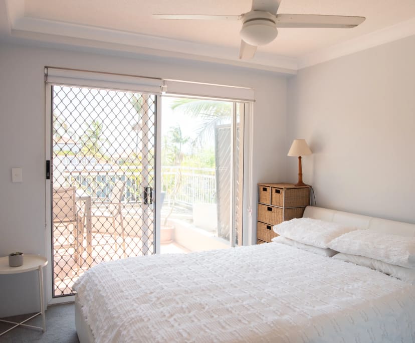 Furnished room with own bathroom
