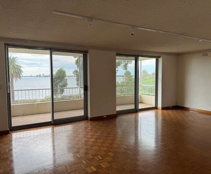 Whole property with 3 rooms for rent