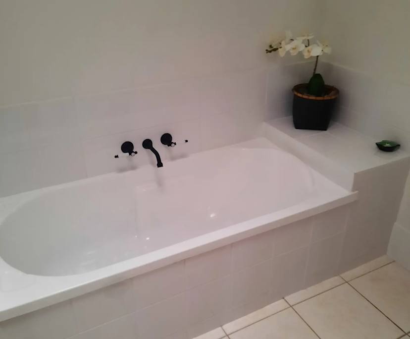 Furnished room with own bathroom