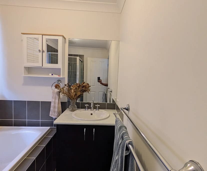 $400, Share-house, 2 bathrooms, Warner QLD 4500